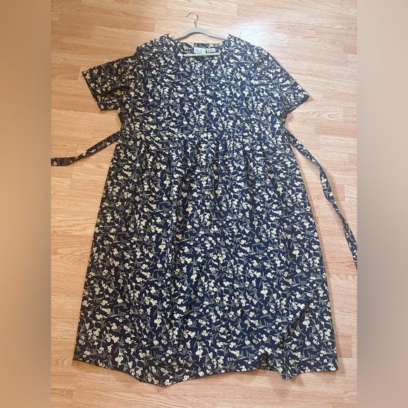 Kathie Lee Collection Navy Floral‎ Dress Tie Waist Size 26 - Picture 1 of 6